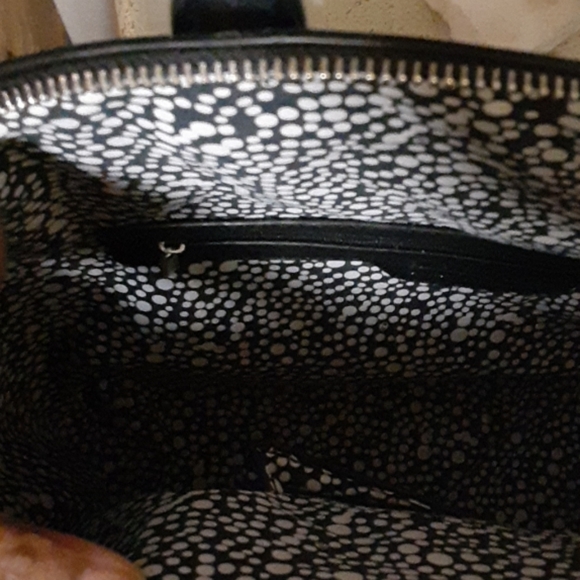 Handbag - Picture 4 of 6